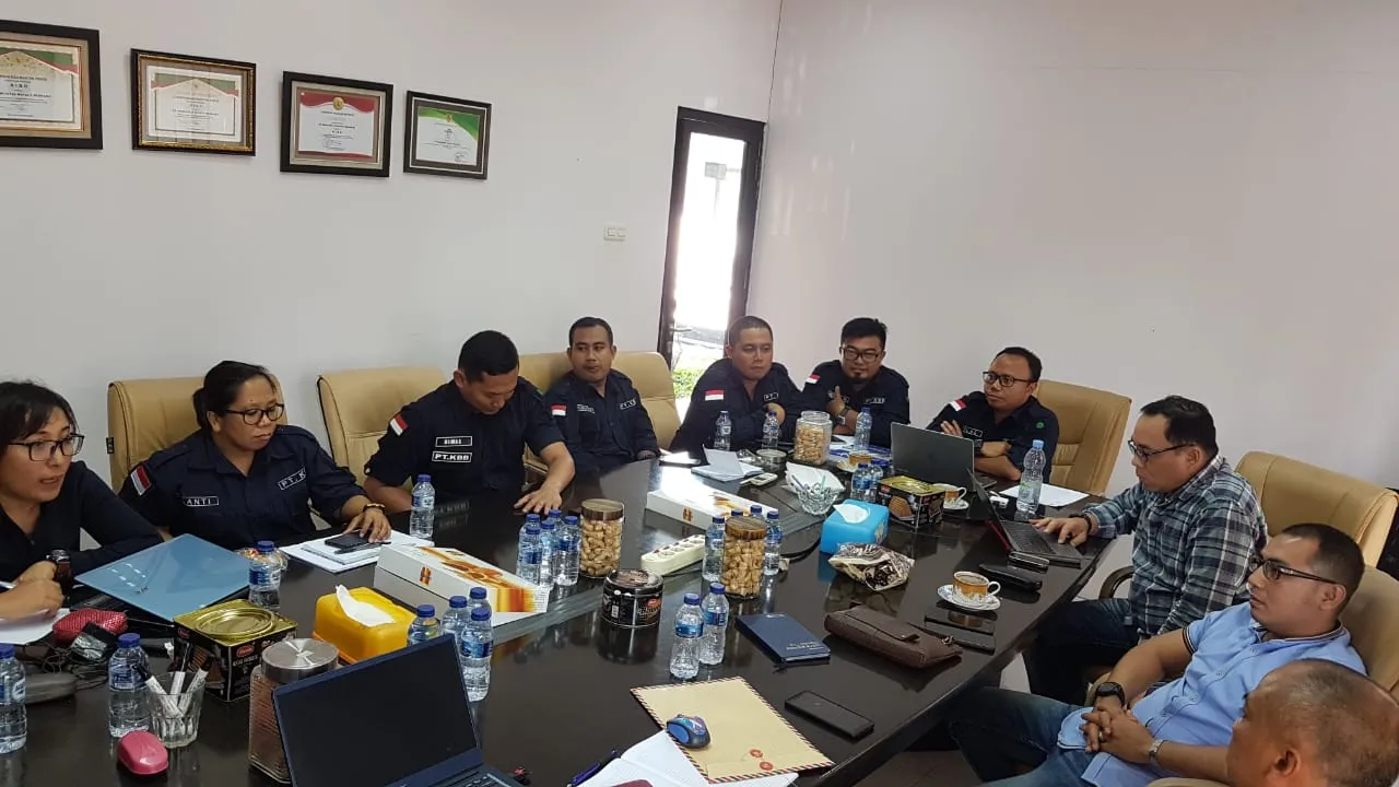 Rapat Bersama Manajemen Operasional dan Manajemen Direksi